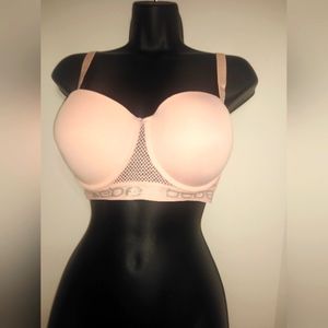 Pale Pink Bebe Under wire 36DD 5 hook back closure
